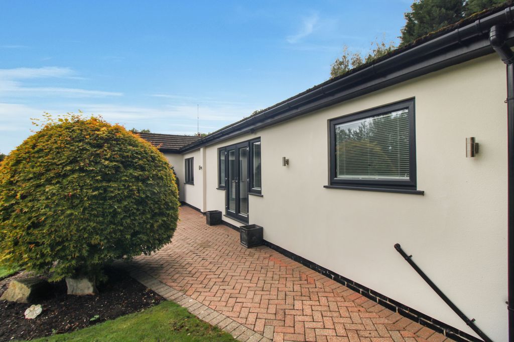 Property photo 1 of 10 Img_4913