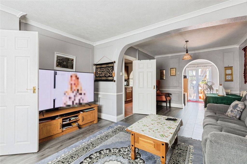Property photo 3 of 19 Picture No. 07