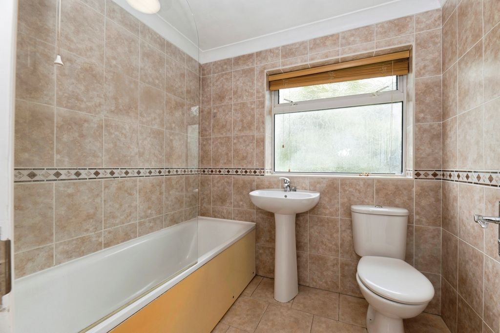 Property photo 3 of 14 Pbox-Img.Jpg