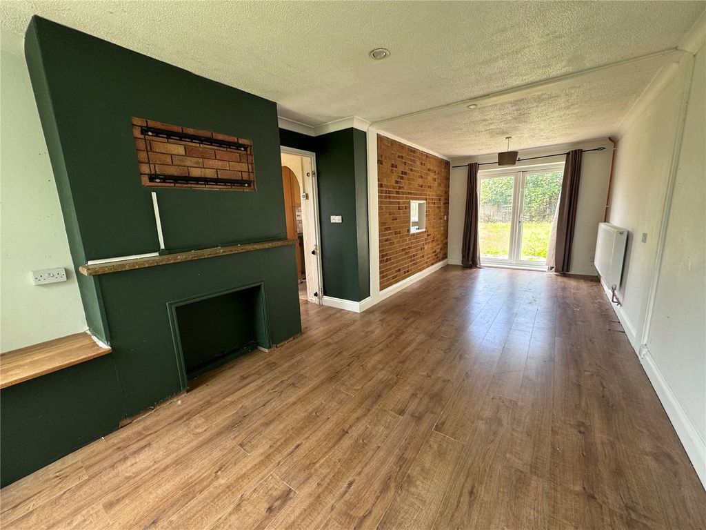 Property photo 2 of 14 Picture No. 11