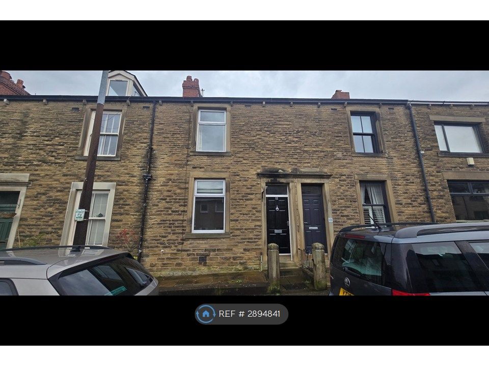 Property photo 1 of 35