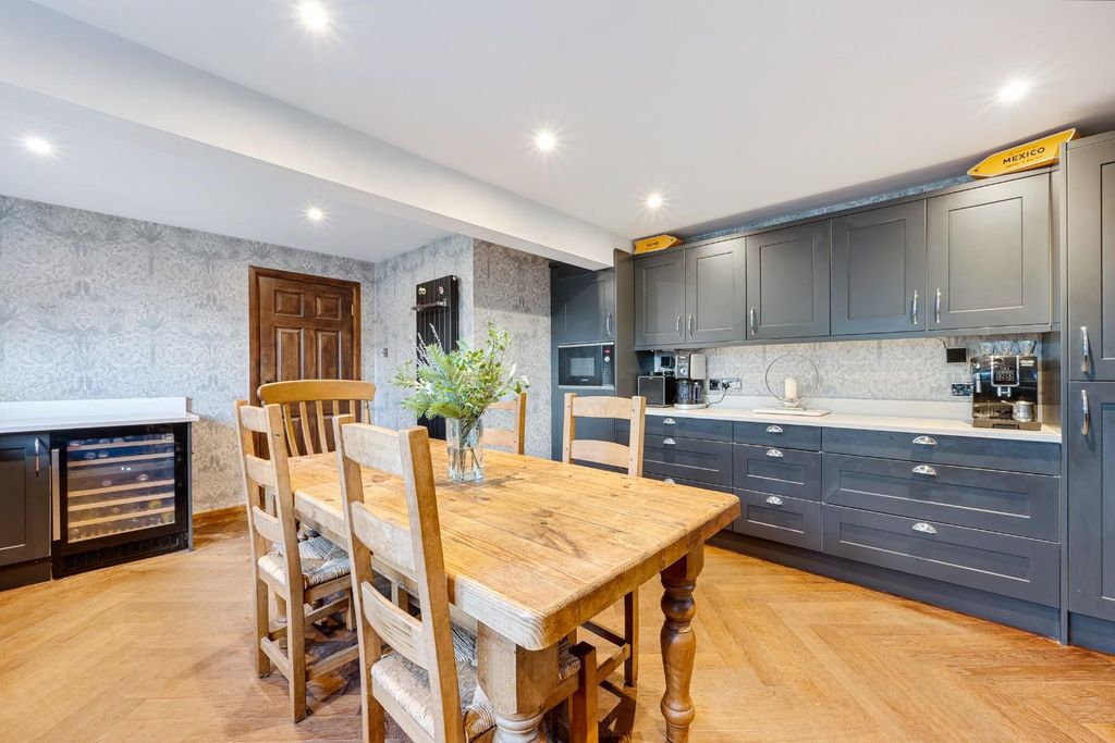 Property photo 3 of 45 The Coach House Hdr-26.Jpg