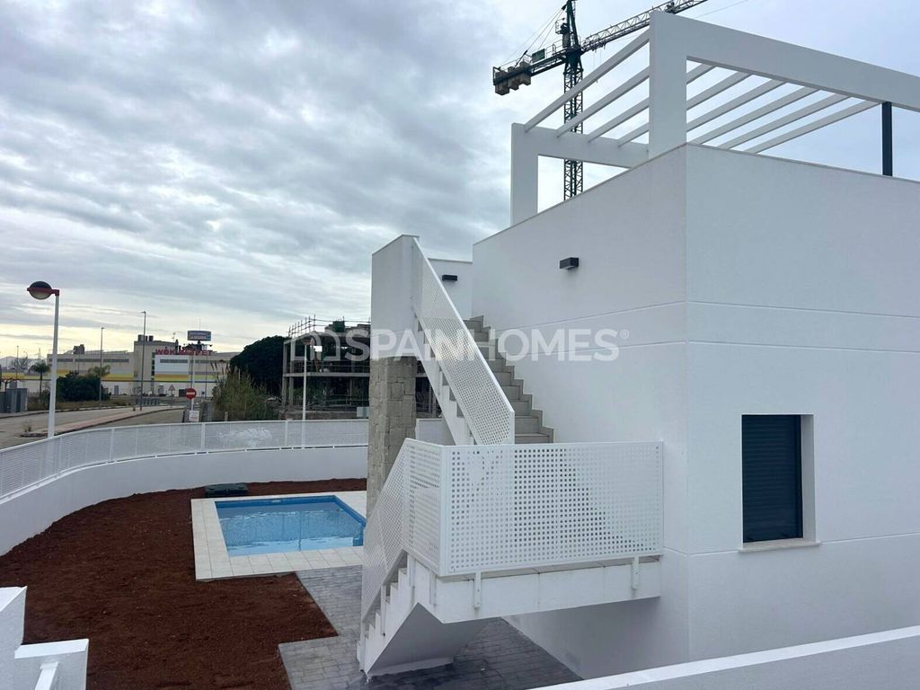 Property photo 2 of 19