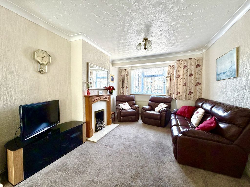 Property photo 2 of 17 Not Specified