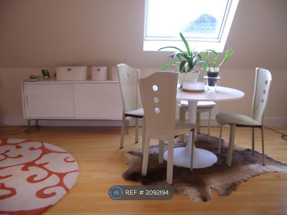 Property photo 3 of 9 Dining Or Working Area