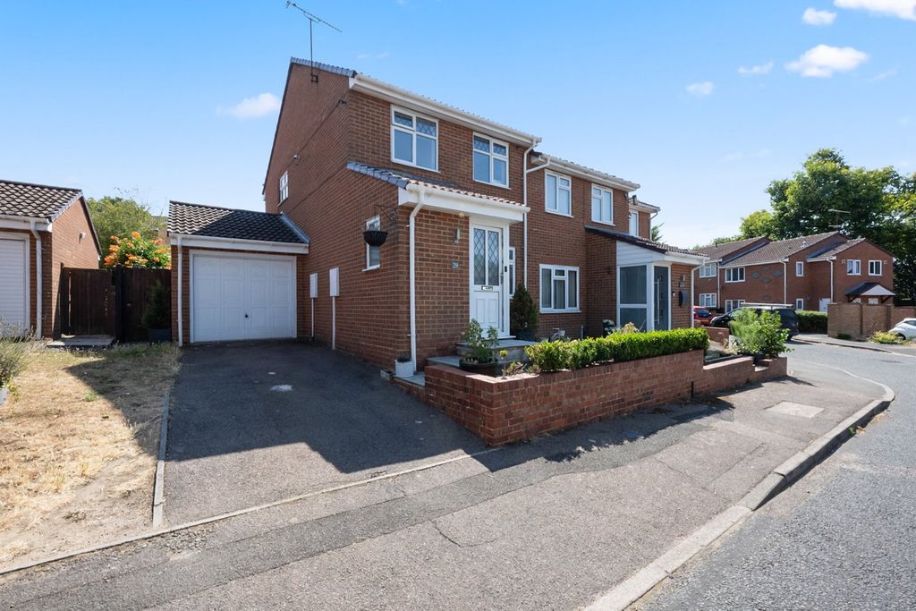 Property photo 1 of 30