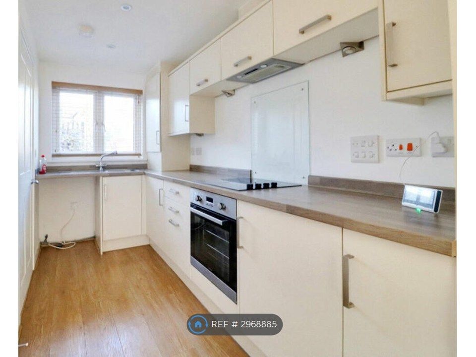 Property photo 3 of 9