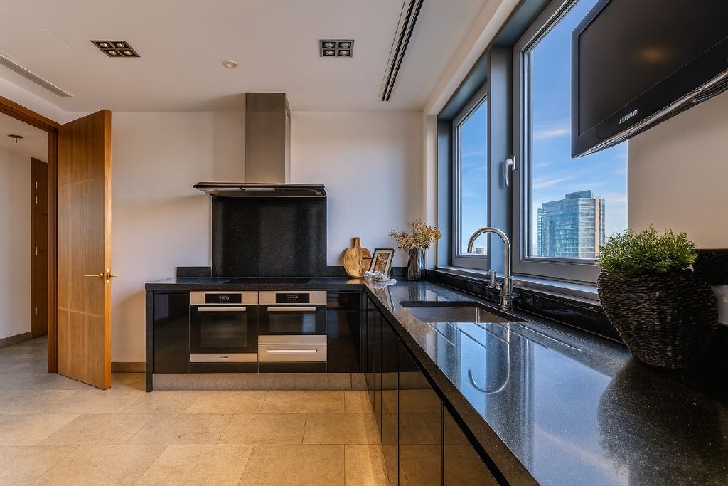 Property photo 2 of 20 Photo 1