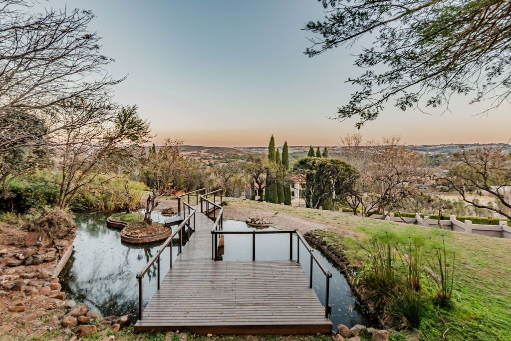 Property photo 2 of 79 Pt1704402