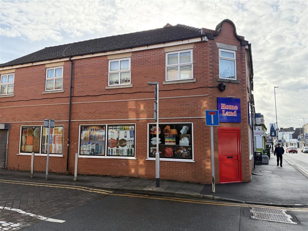 Property photo 1 of 5