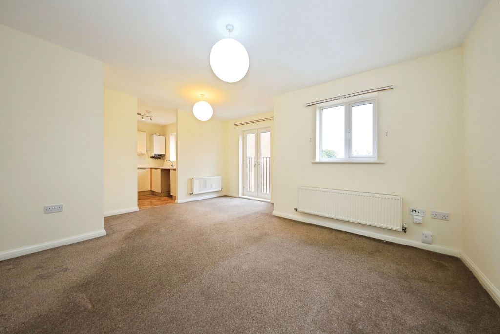 Property photo 3 of 16 Photo