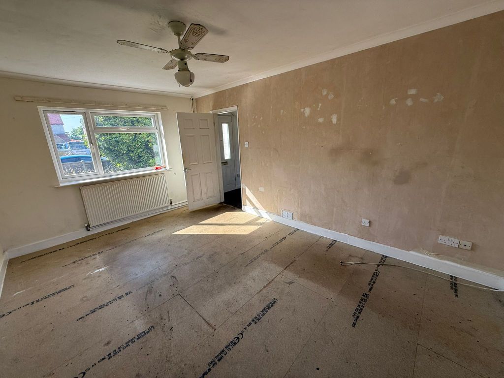 Property photo 2 of 22