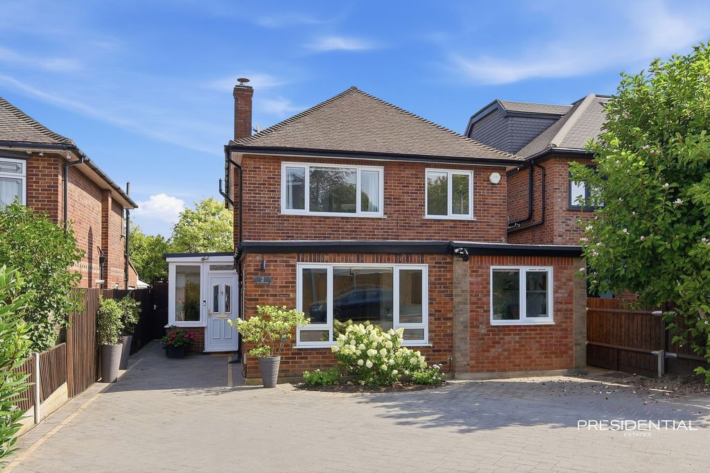 Property photo 1 of 46