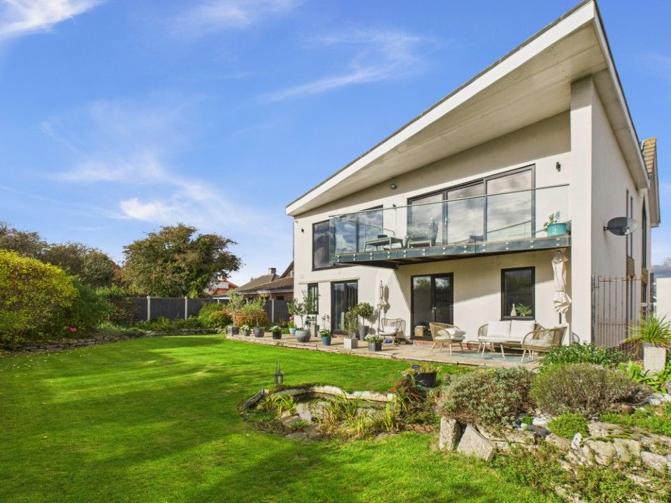 Property photo 1 of 29