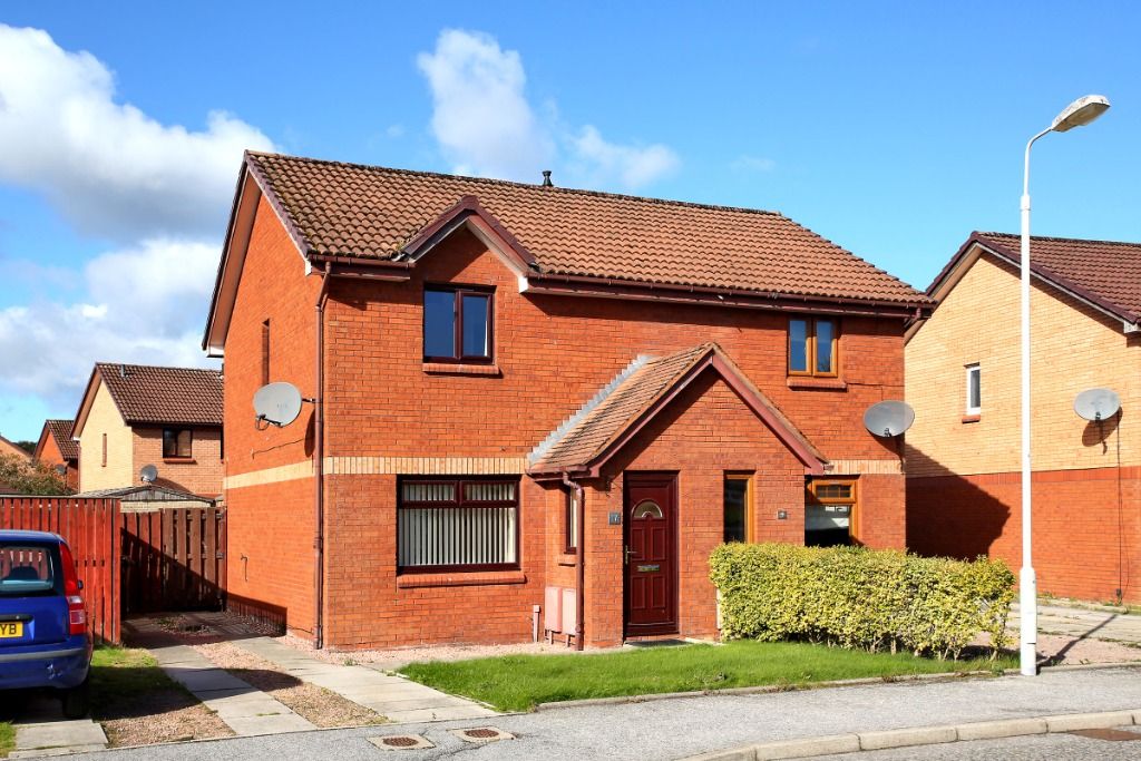 Property photo 1 of 18