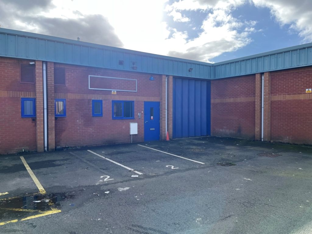 Property photo 1 of 3