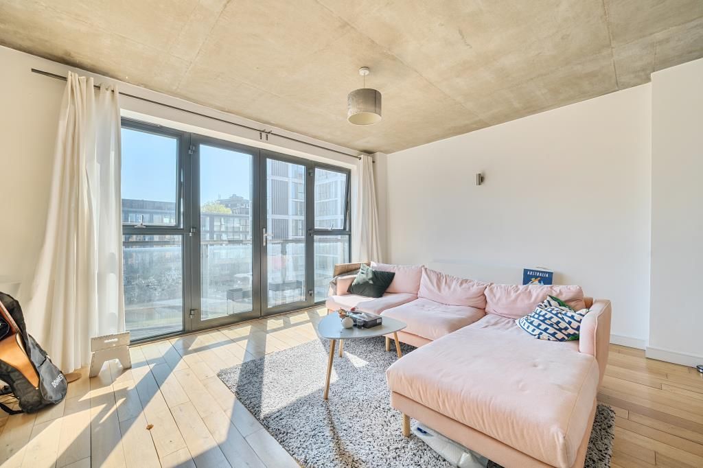 Property photo 3 of 14 Reception