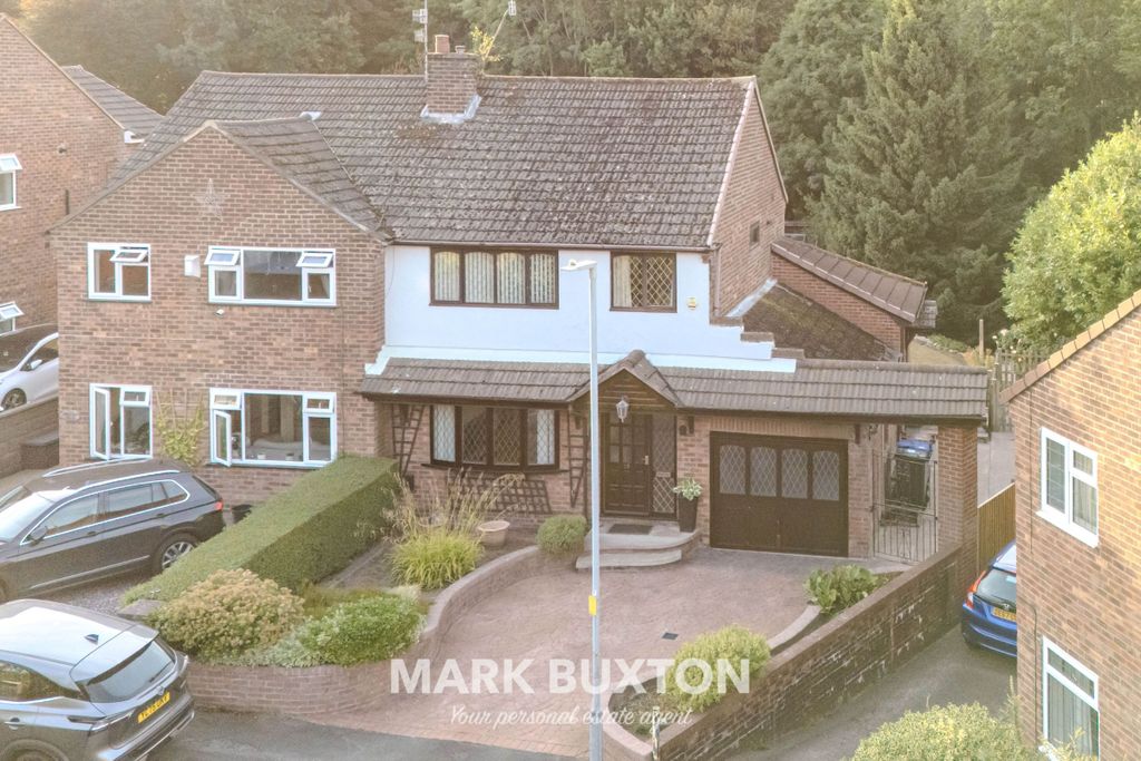 Property photo 1 of 31