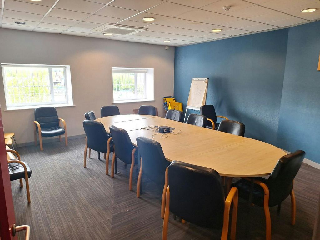 Property photo 2 of 7 Image 2