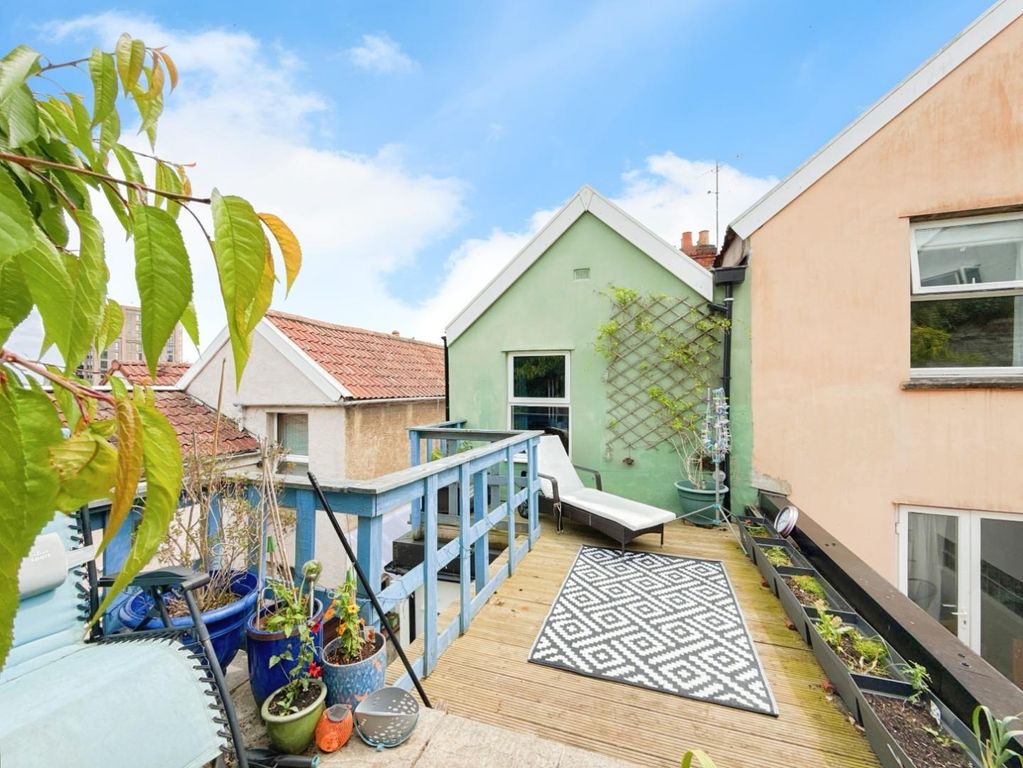 Property photo 3 of 17 Rear Garden