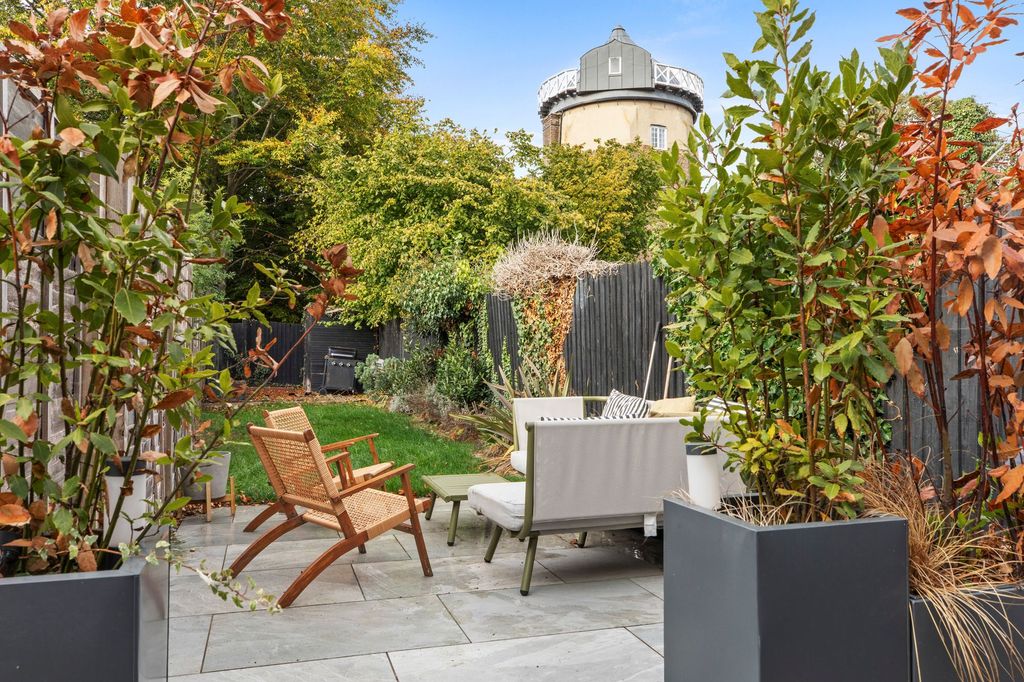 Property photo 3 of 15 Rear Garden
