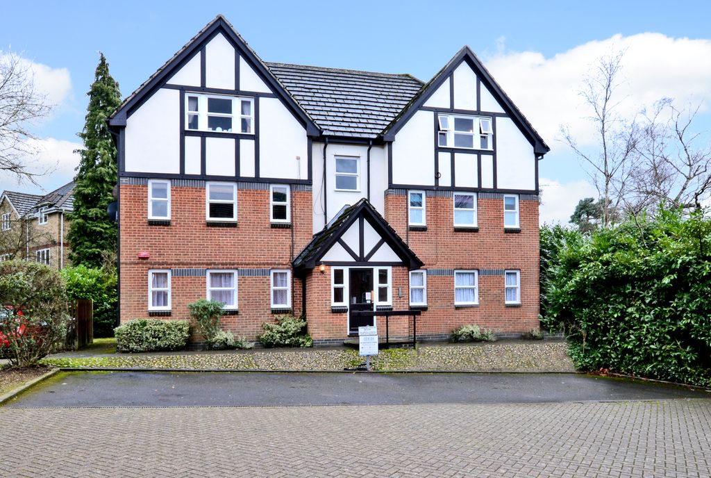 Property photo 1 of 11