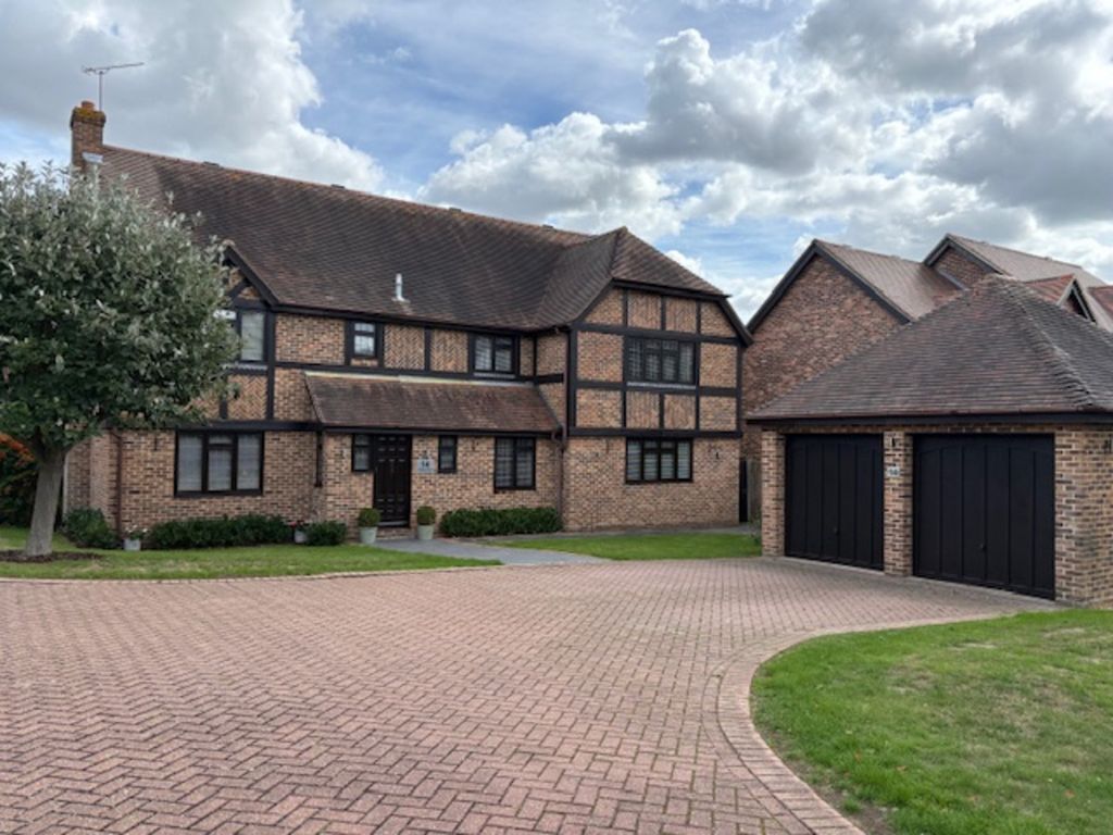 Property photo 1 of 24