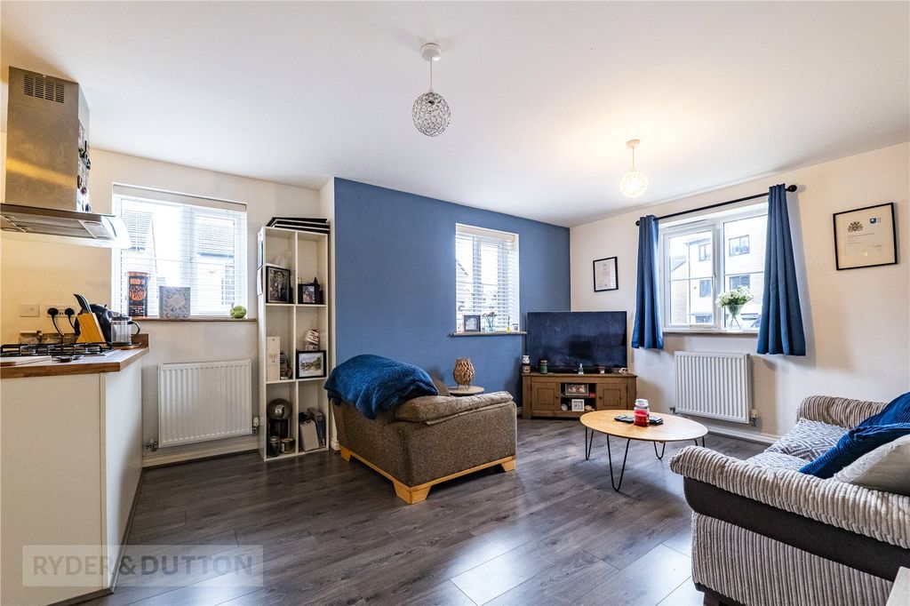 Property photo 3 of 14 Picture No. 02