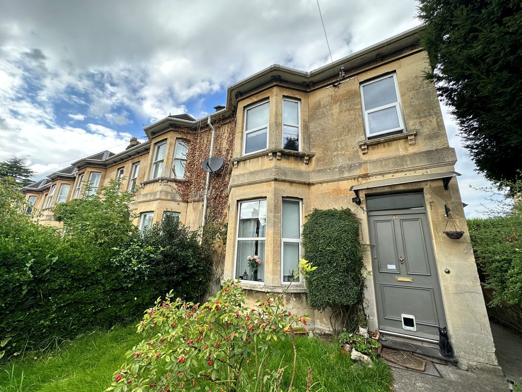 Property photo 3 of 7 Exterior