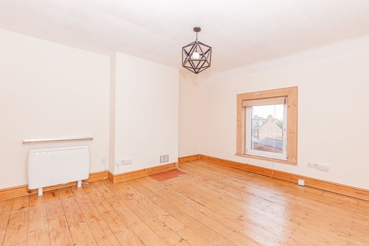 Property photo 2 of 9 160816