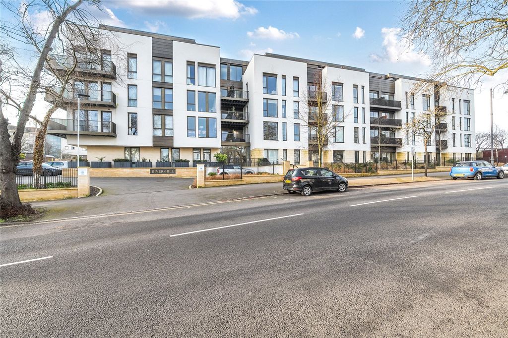 Property photo 2 of 15 Picture No. 16