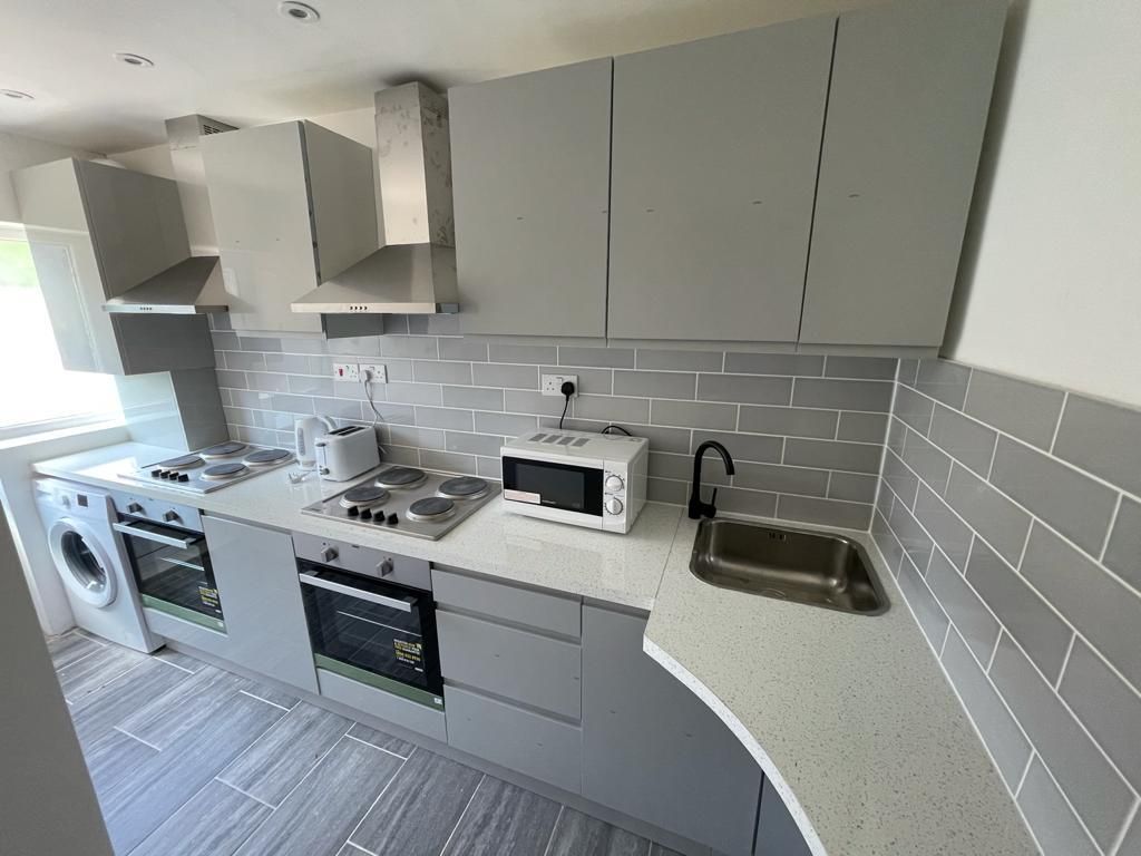 Property photo 3 of 3 Kitchen.Jpg