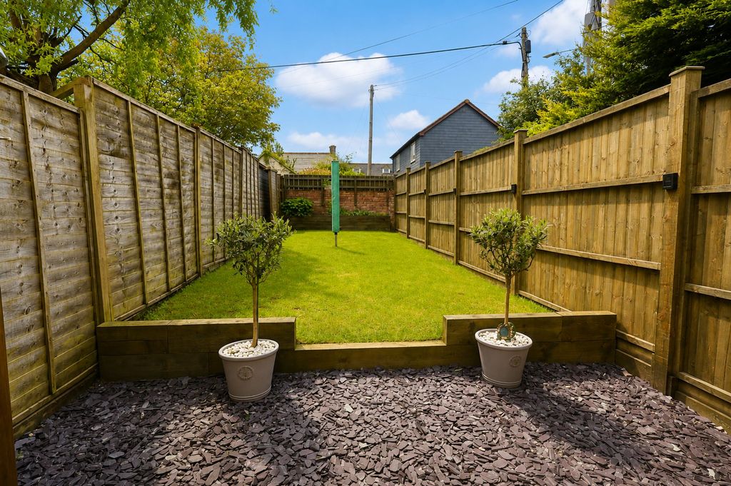 Property photo 2 of 17 External