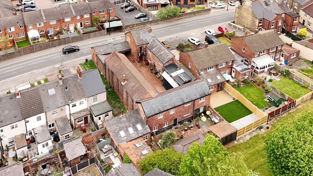 Property photo 1 of 65 Drone Shot