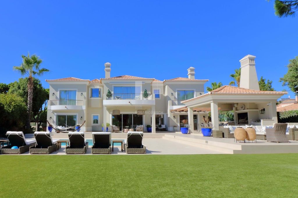 Property photo 2 of 28