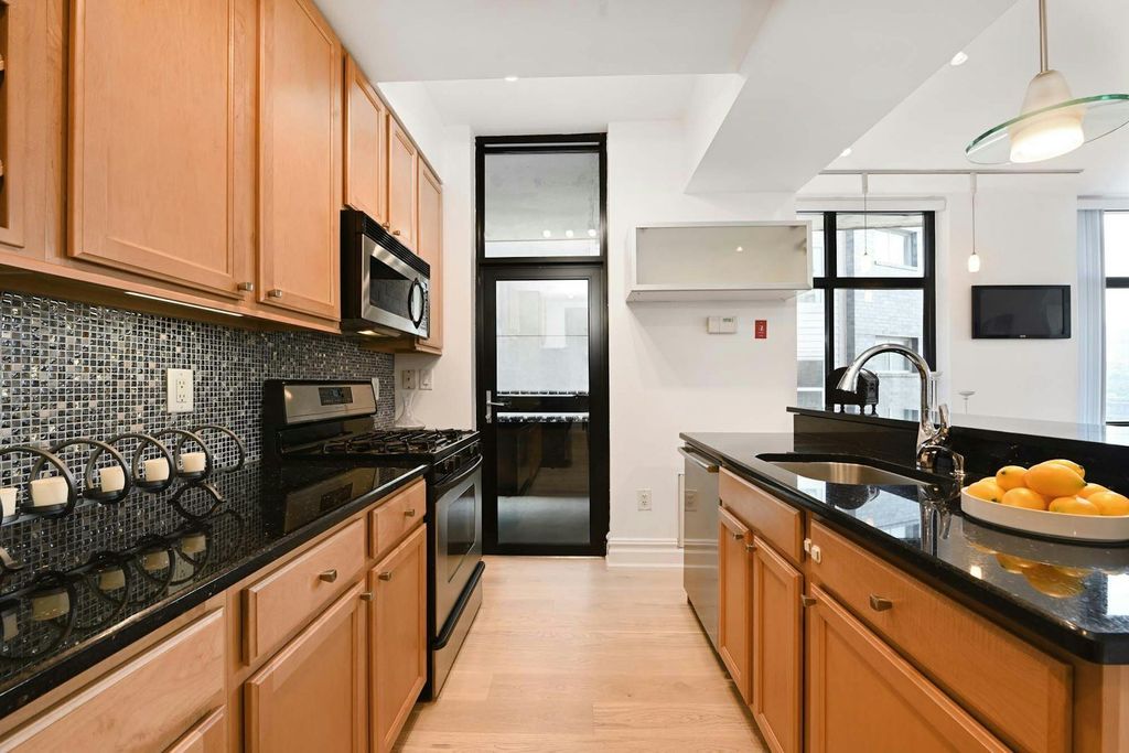 Property photo 2 of 19 <Alttext/>