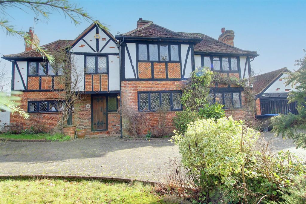 Property photo 1 of 34 Img_2818-Img_2820.Jpg