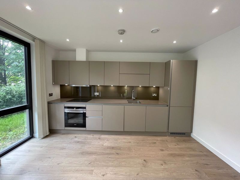 Property photo 2 of 8 Photo 7