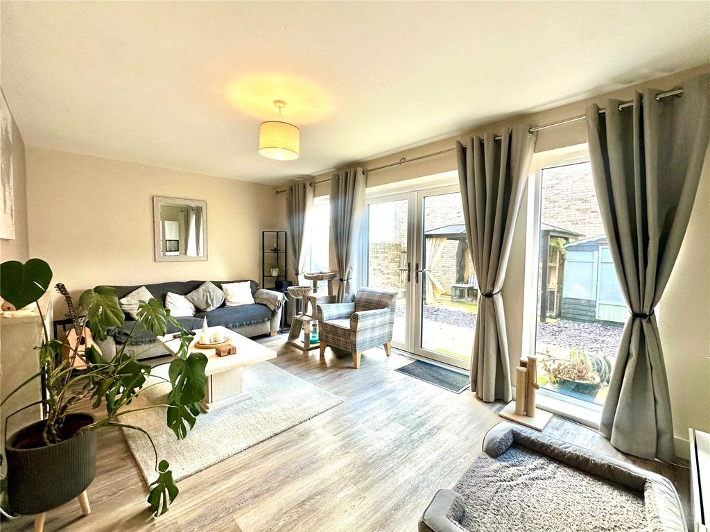 Property photo 3 of 15 Picture No. 20