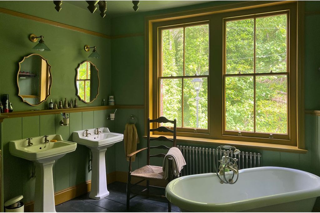 Property photo 1 of 15 Bathroom One