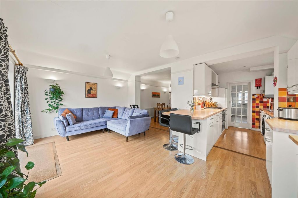 Property photo 3 of 18 Dsc08487.Jpg