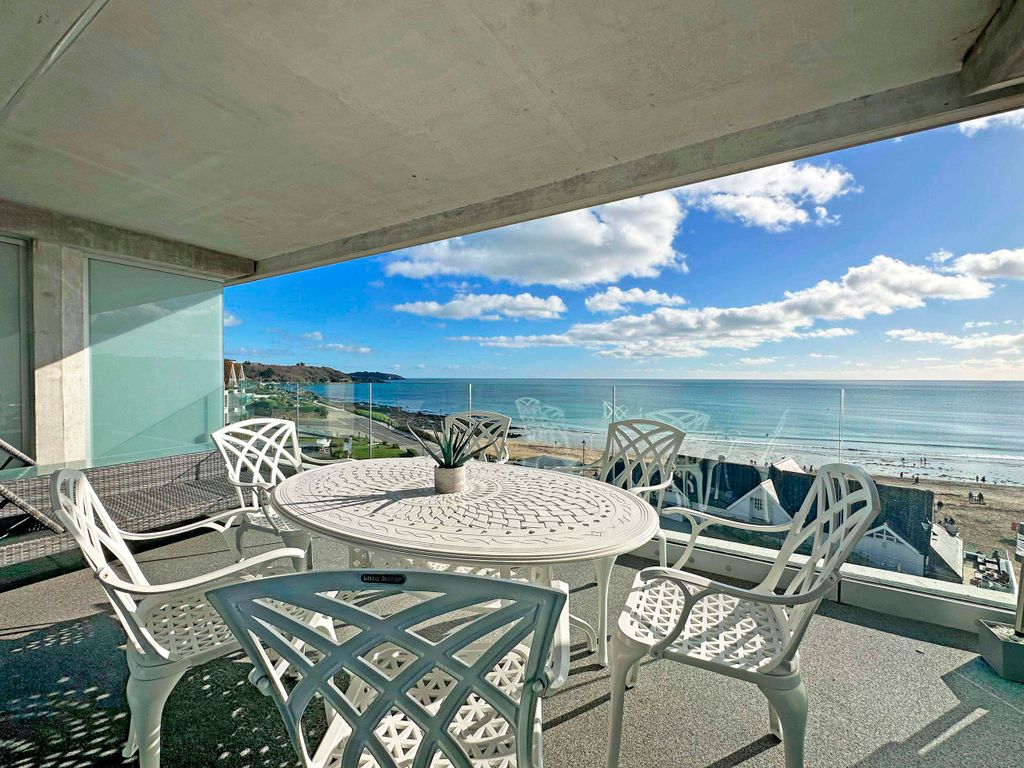 Property photo 2 of 16 Photo 2