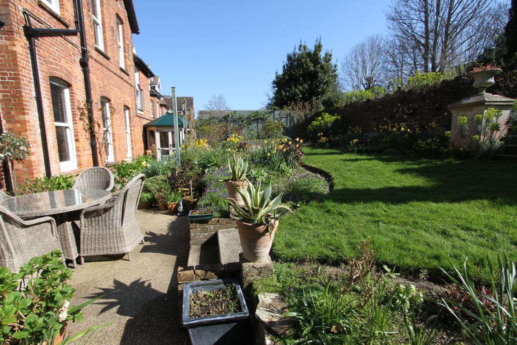 Additional image 22 of 2 bed flat for saleSilverdale Road, Eastbourne BN20