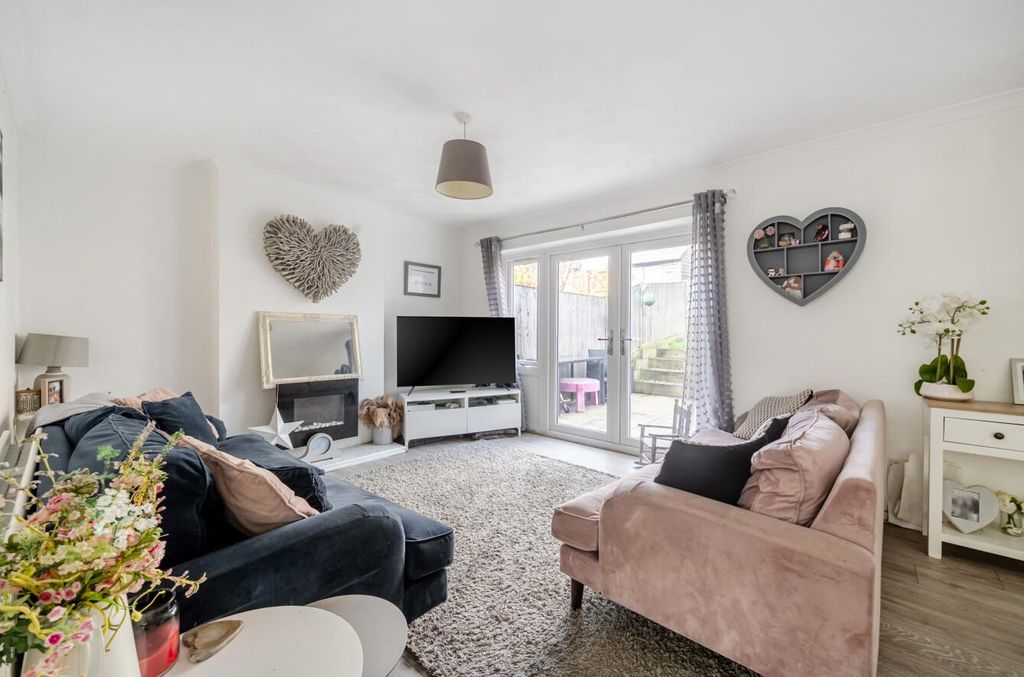 Property photo 2 of 19 1430673-17-69c510c351B22.Jpg