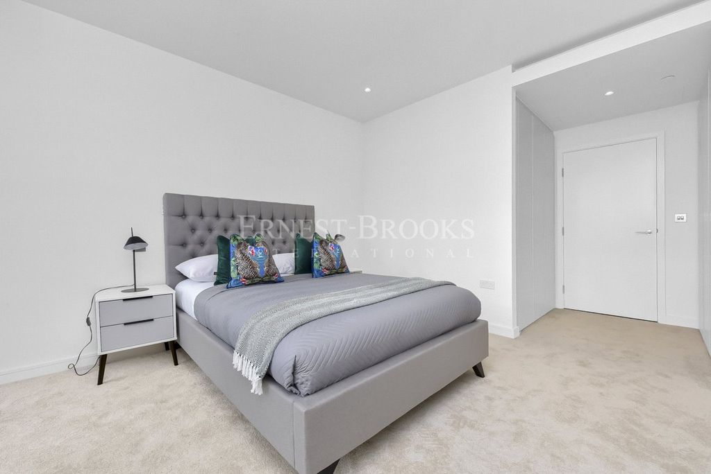 Property photo 3 of 8 Picture No. 06