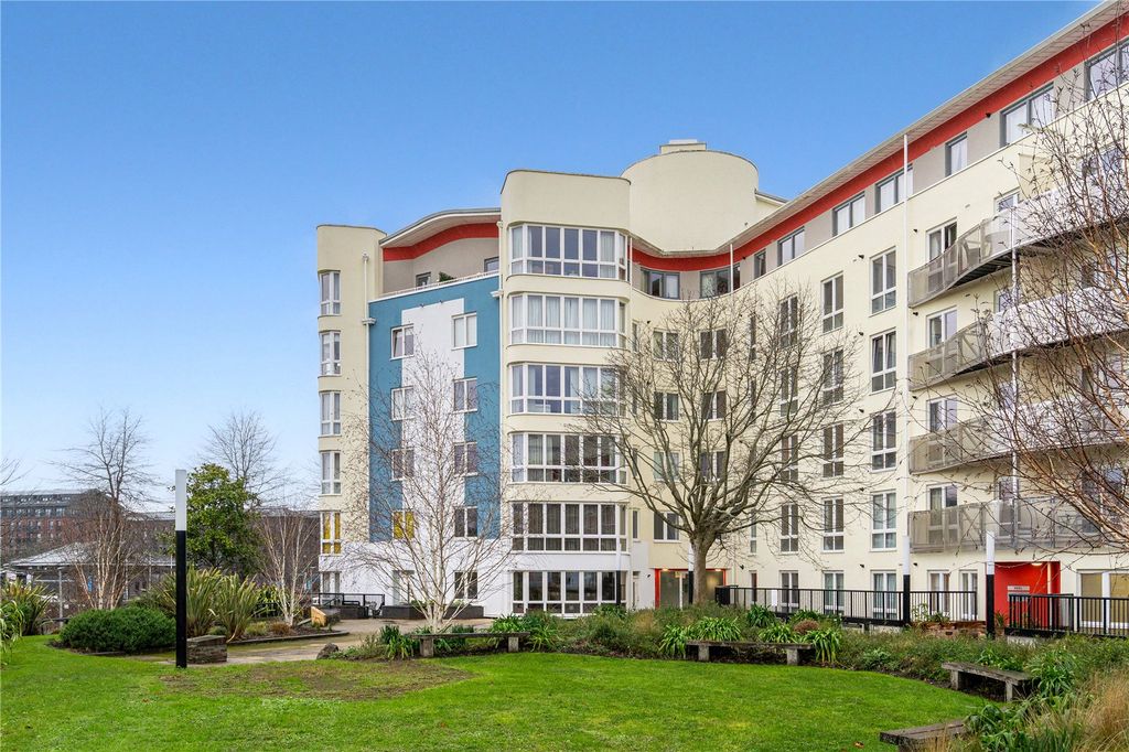 Property photo 1 of 9 Elevation