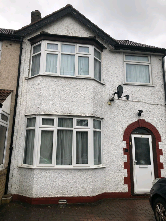 Property photo 1 of 1
