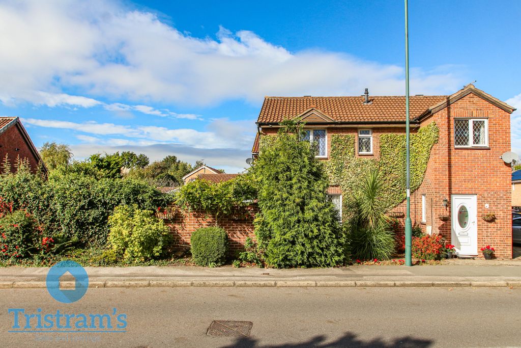 Property photo 1 of 24