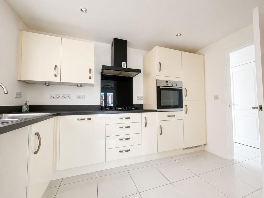 Property photo 2 of 13 2.Jpg
