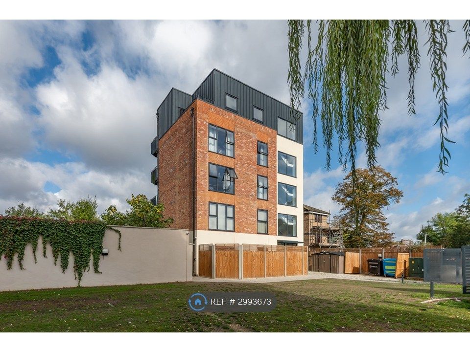 Property photo 1 of 33